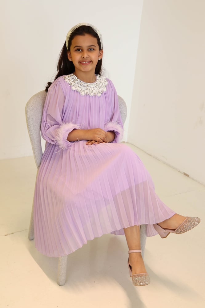 Elegant purple summer dress with an exclusive pearl design for children