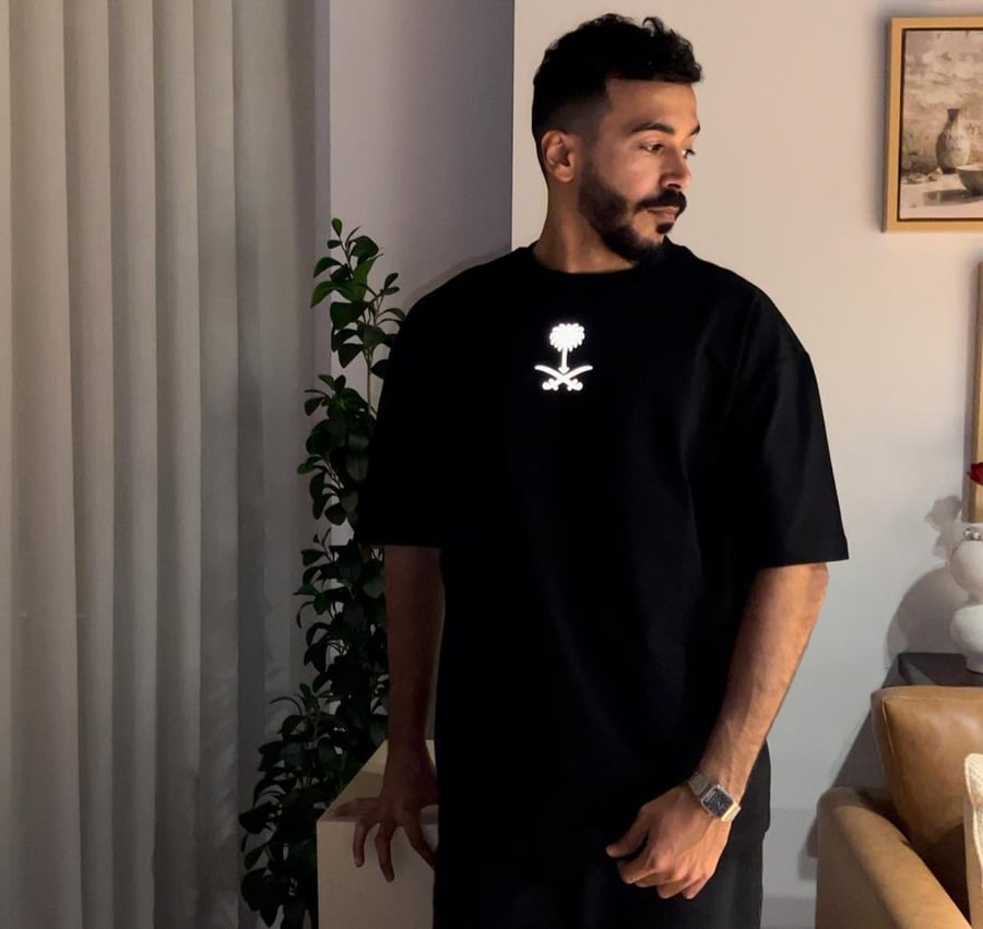 تيشرت عظماء من بلد عظيم