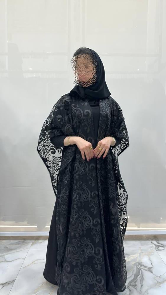 عباية رنيم بقماش انترنت وشال دانتيل جبير