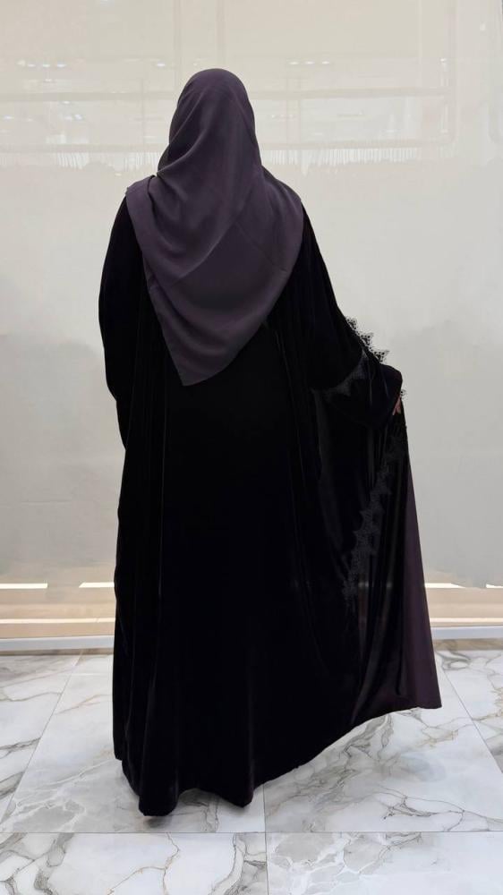 عباية شهد بشت بقماش مخمل لون ارجوني