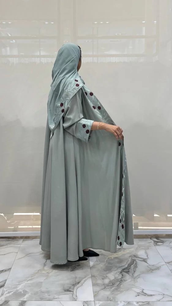 عباية غنى دبل كلوش تطريز للون تيفاني