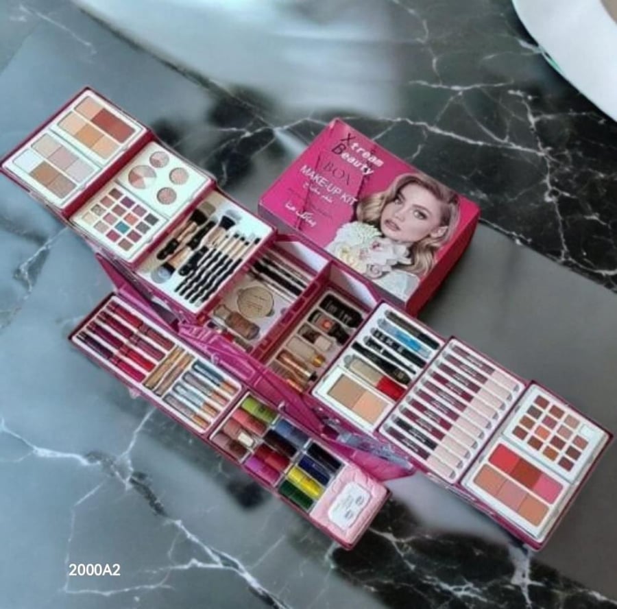 طقم مكياج متكامل اكستريم بيوتي Xtream Beauty