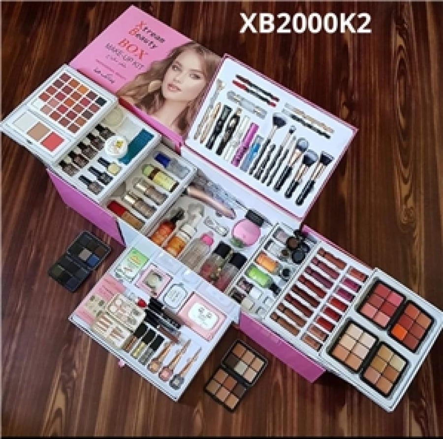 طقم مكياج كبير متكامل اكستريم بيوتي Xtream Beauty
