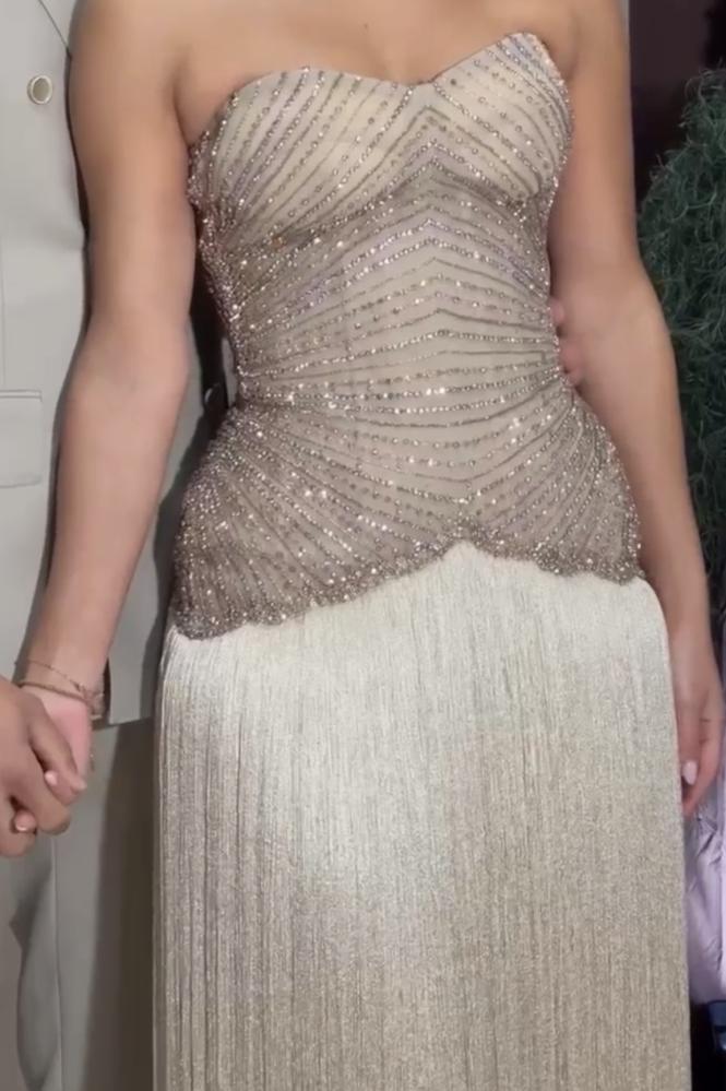 فستان