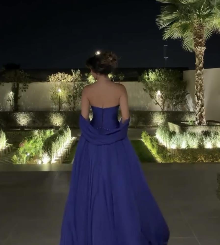 فستان