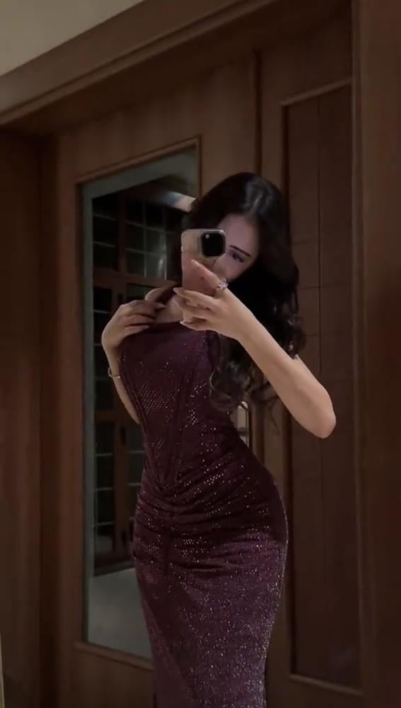 فستان إليسا
