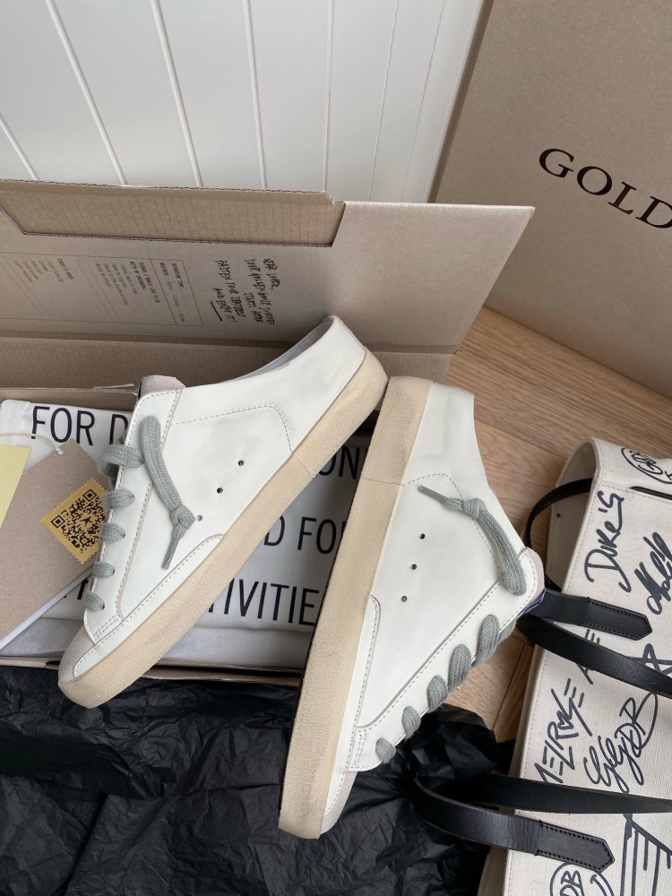 Golden goose