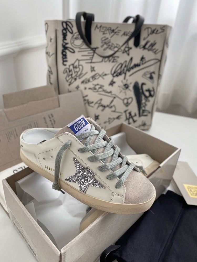 Golden goose
