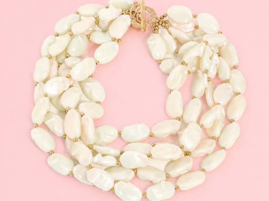 Pearl Aura