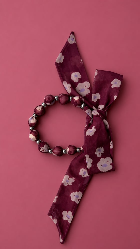 BURGUNDY FLORAL CHOKER