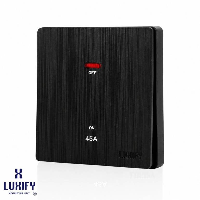 مفتاح مكيف 45 امبير كبير LUXIFY اسود