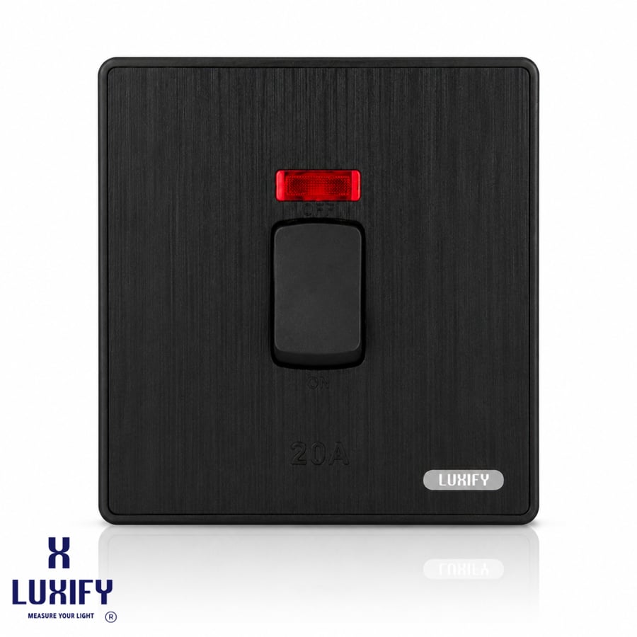 مفتاح سخان اسود LUXIFY