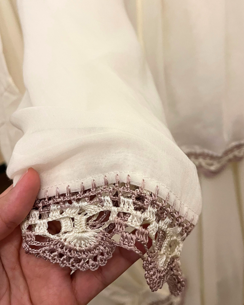 شرشف صلاة قطن ساده دانتيل بيج طرحة بوال لون بيج