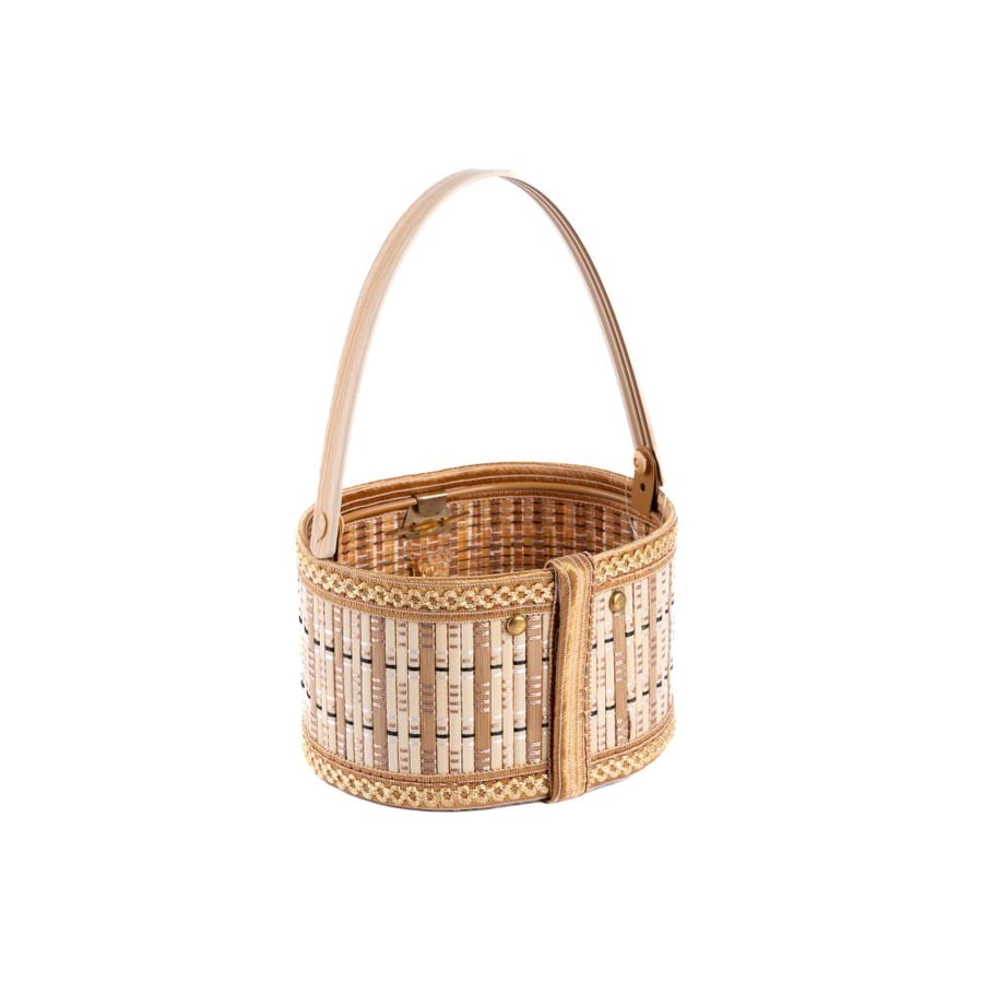 Beige porcelain wooden basket