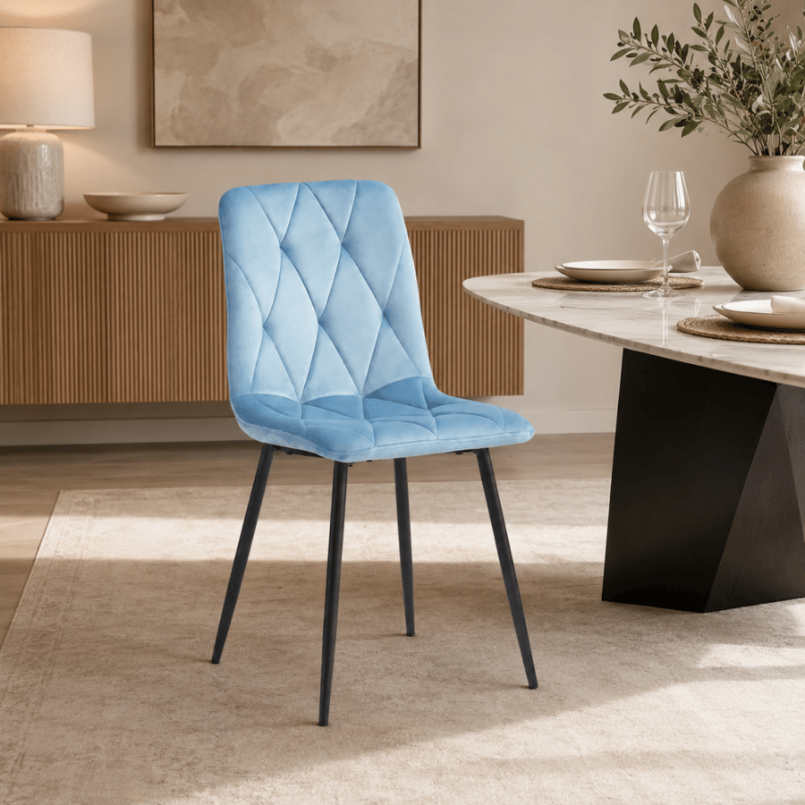كرسي مخمل BABY BLUE قماش مخمل بقاعدة معدنية