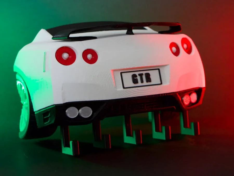 علاقة مفاتيح نيسان جي تي ار R35 2008-2016
