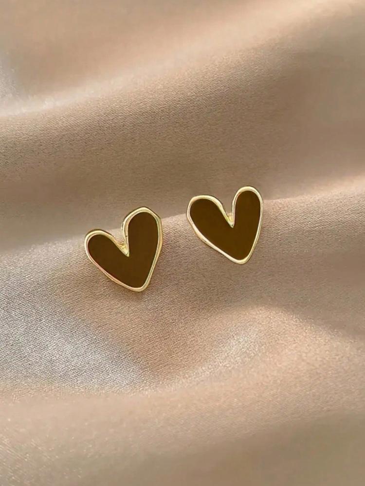 أقراط الأذن