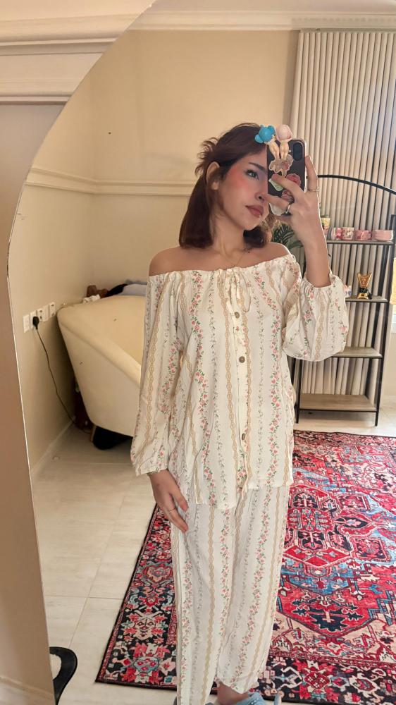 بجامة Roses 4 قطع