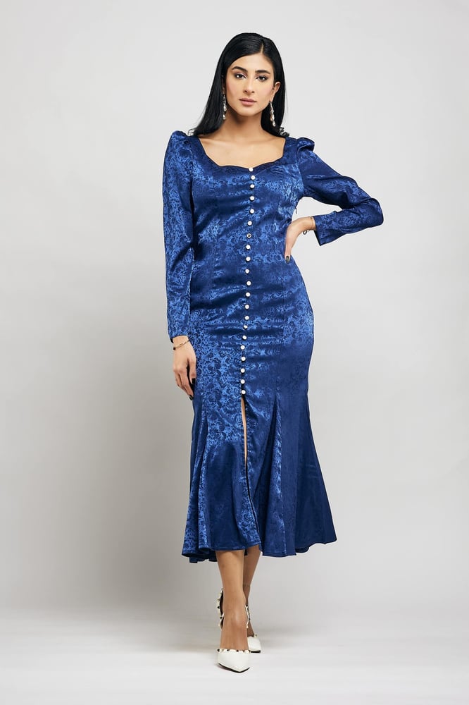 Elegant women's dress in blue and red