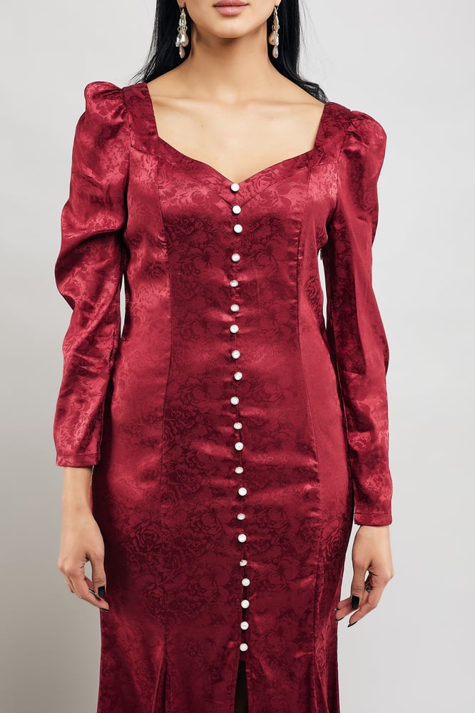 Elegant women's dress in blue and red