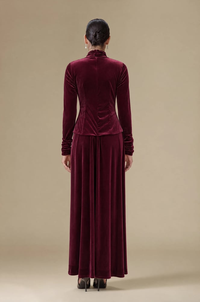BURGUNDY