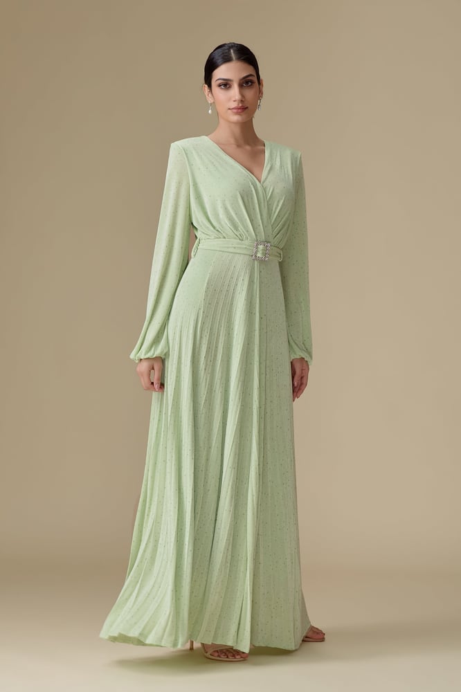 GREEN