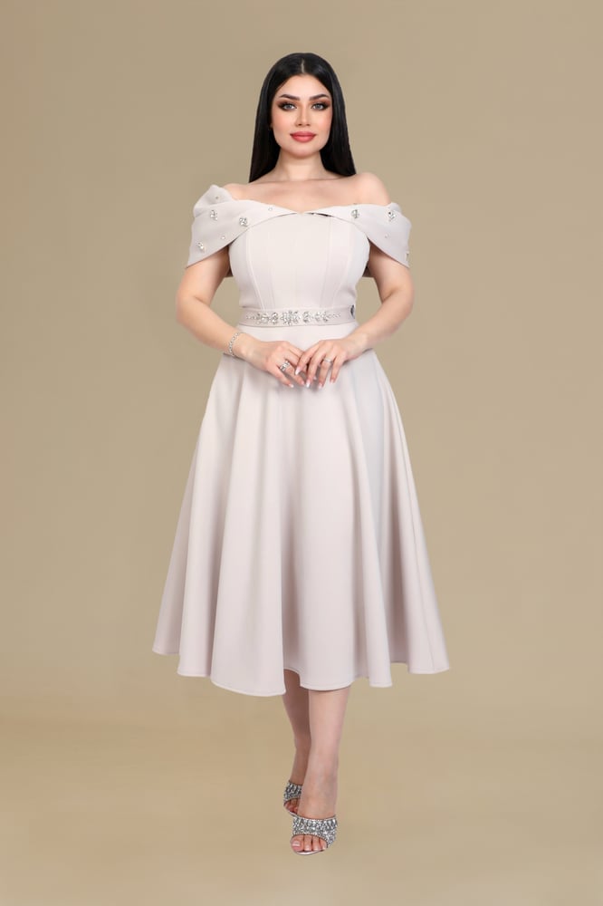 Short dress decorated with crystal