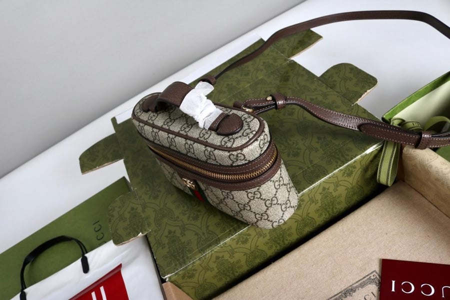Gucci master copy bag with accessories | pre-order