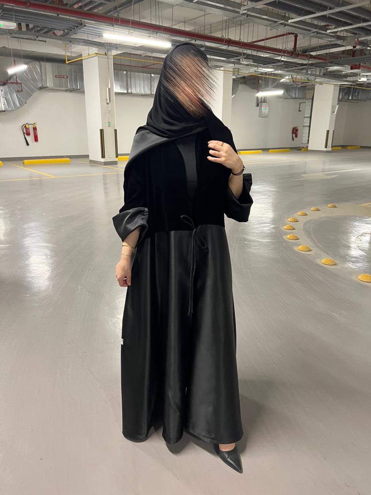 عباية مخمل وتفته