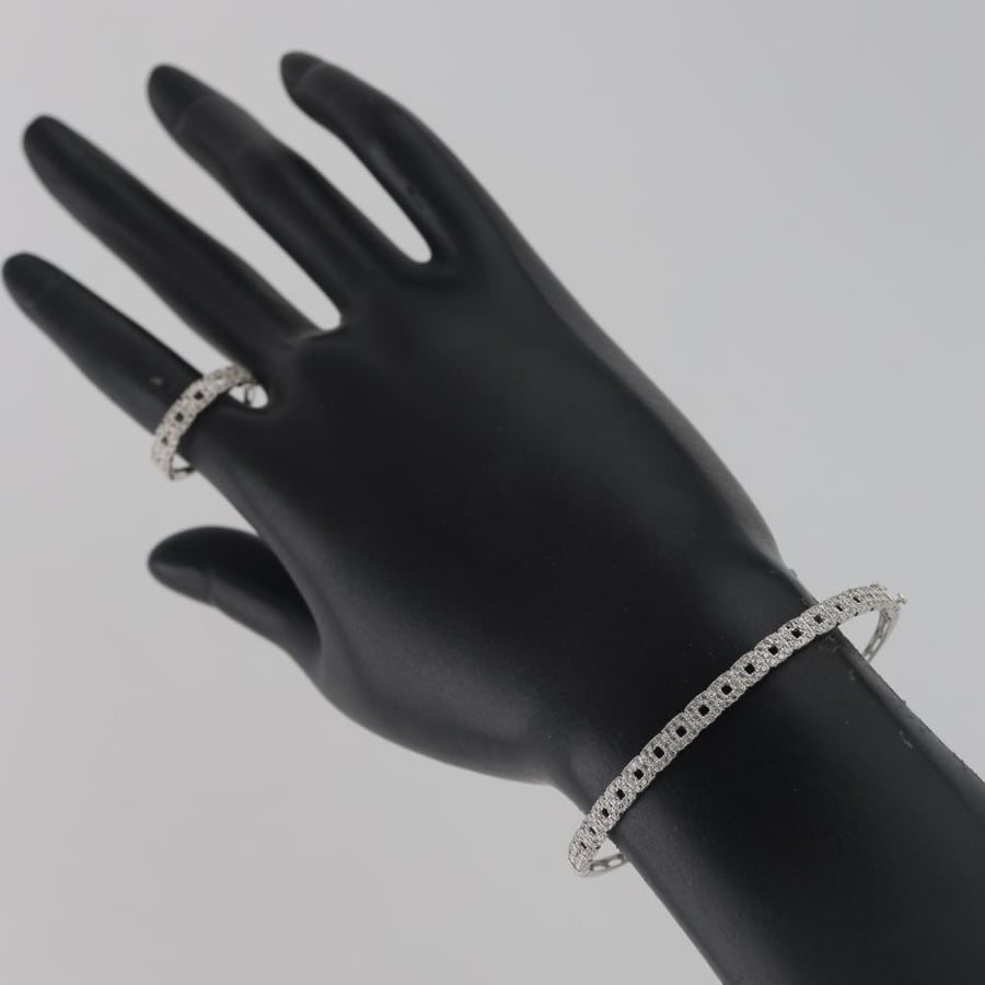White gold bracelet and ring, shiny rings - 18 karat
