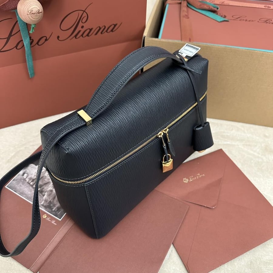 Loro Piana – Extra Bag L27 Fall/Winter New Collection – Dark Blue Water Ripple