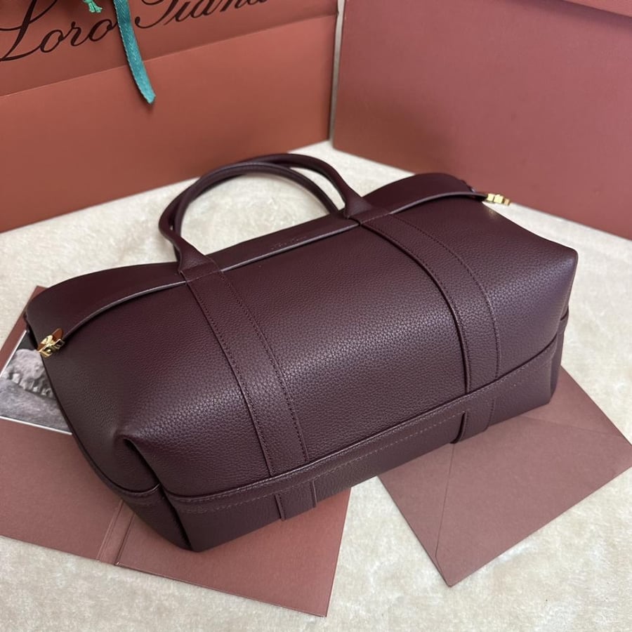 Loro Piana – Ghiera Shopper Small Red Bean