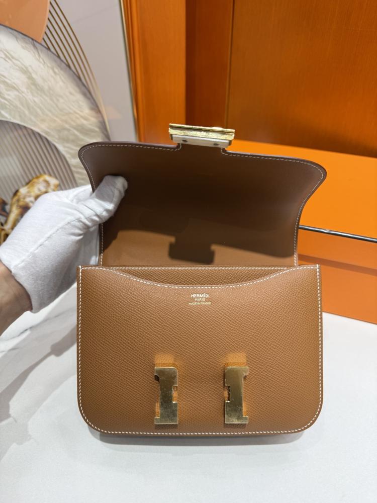 Constance 19cm in original French Epsom leather