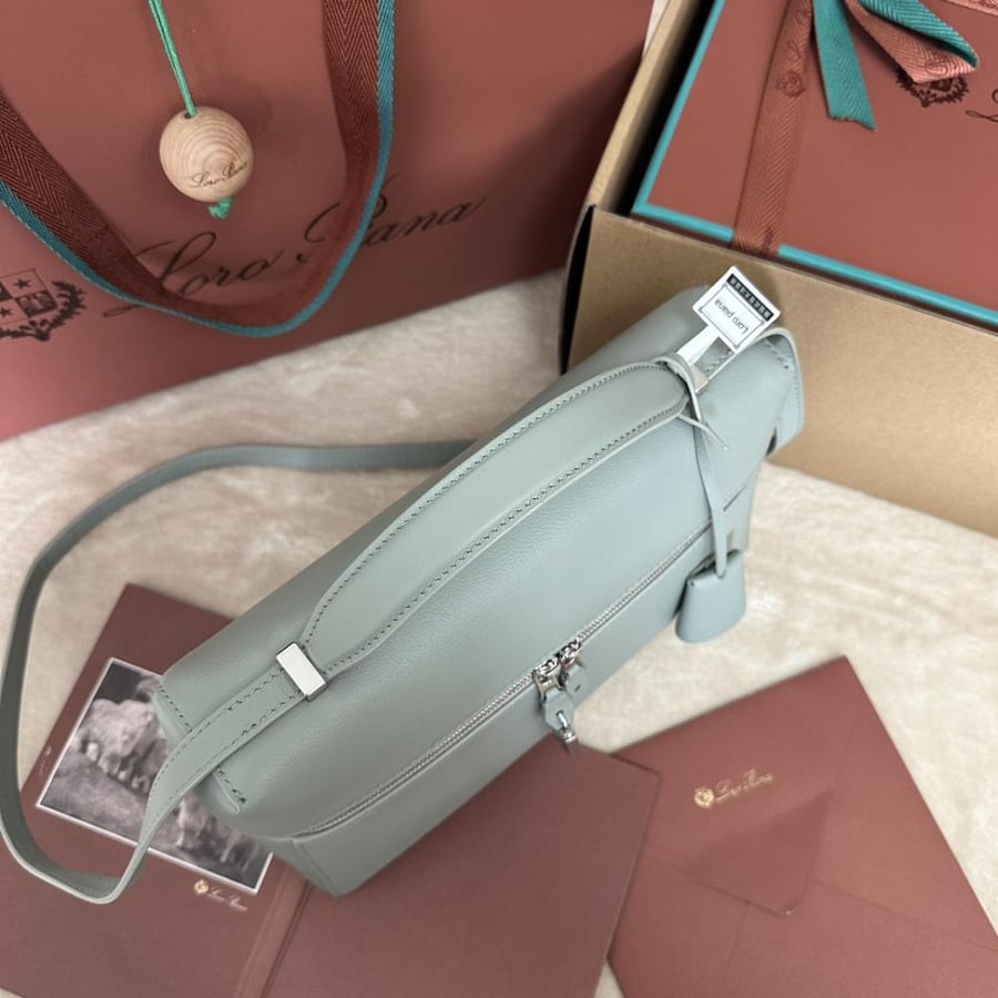 Loro Piana – Extra Bag L27 Fall/Winter New Collection – Eucalyptus Green