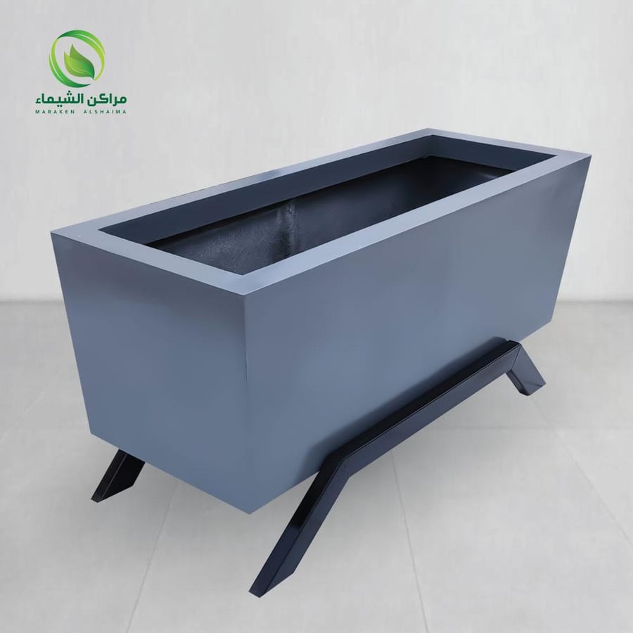 حوض زرع مع قاعدة 1م