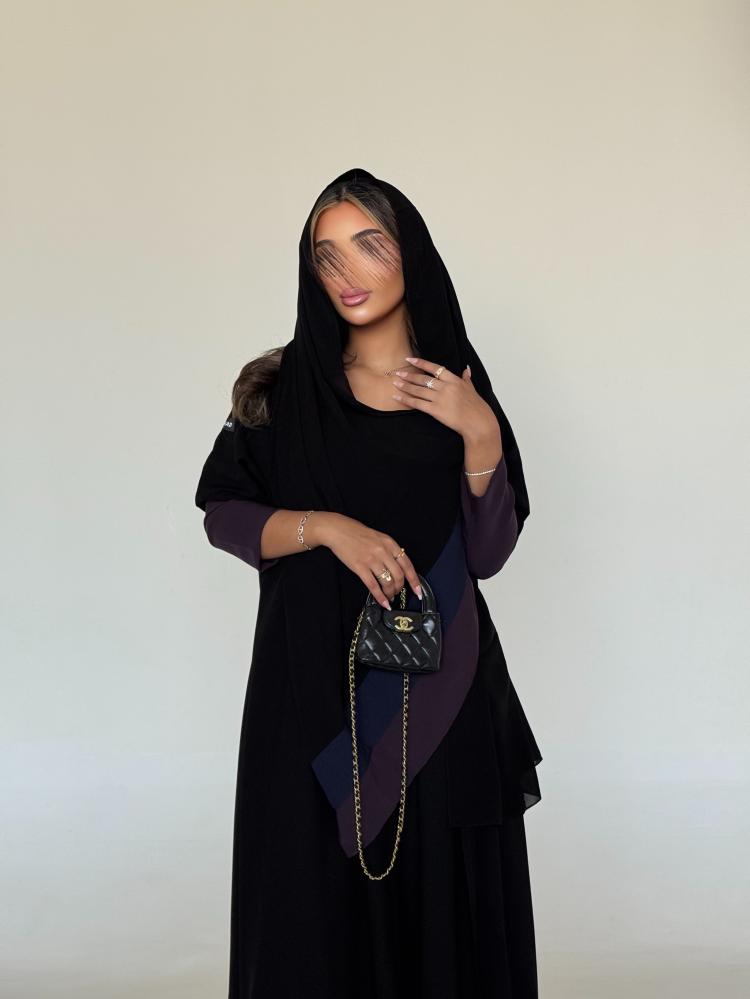 W135 ABAYA