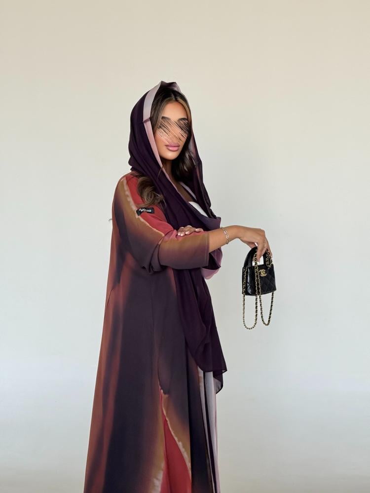 W142 ABAYA