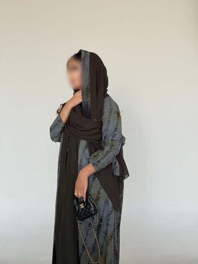 W136 ABAYA
