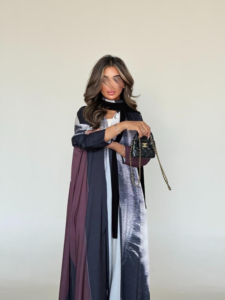 W139 ABAYA