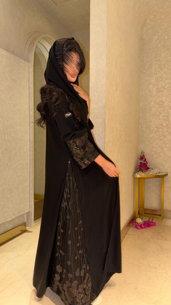 W101 ABAYA