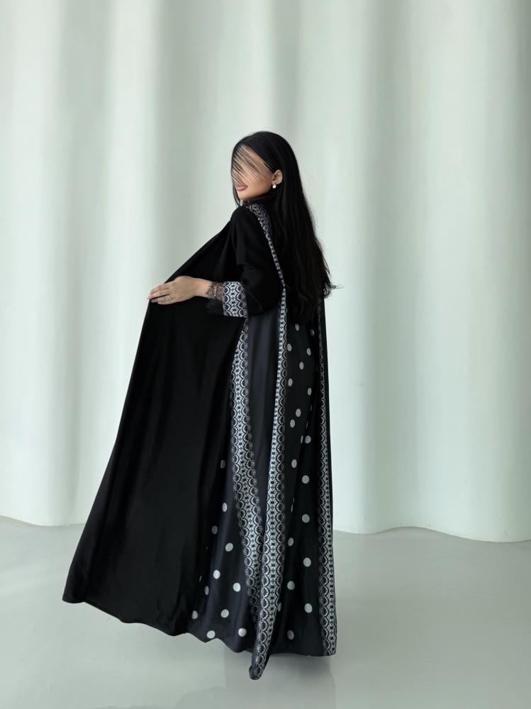 W131 ABAYA