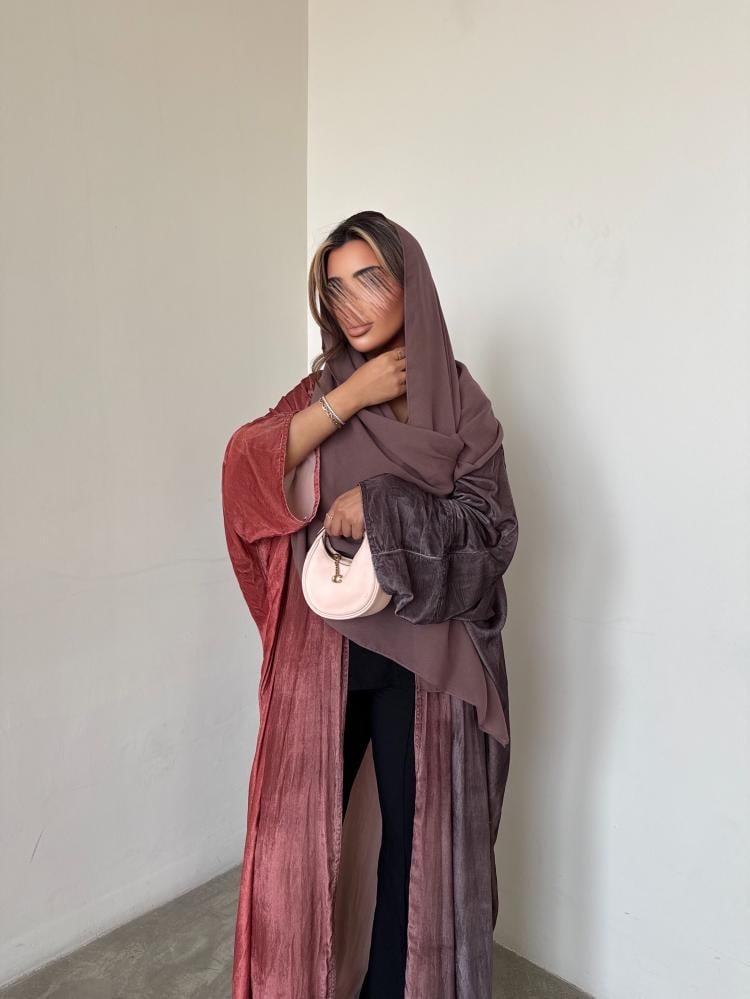 W156 ABAYA