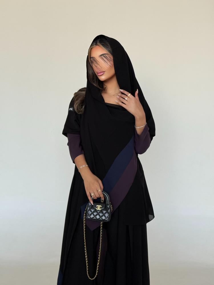 W135 ABAYA