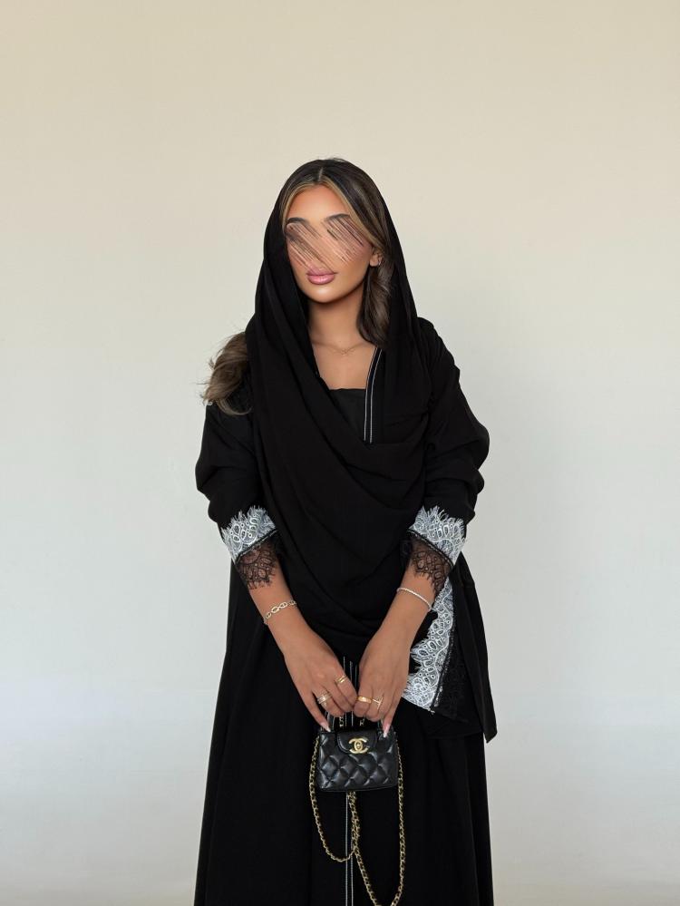 W137 ABAYA