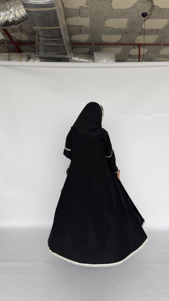 W18
