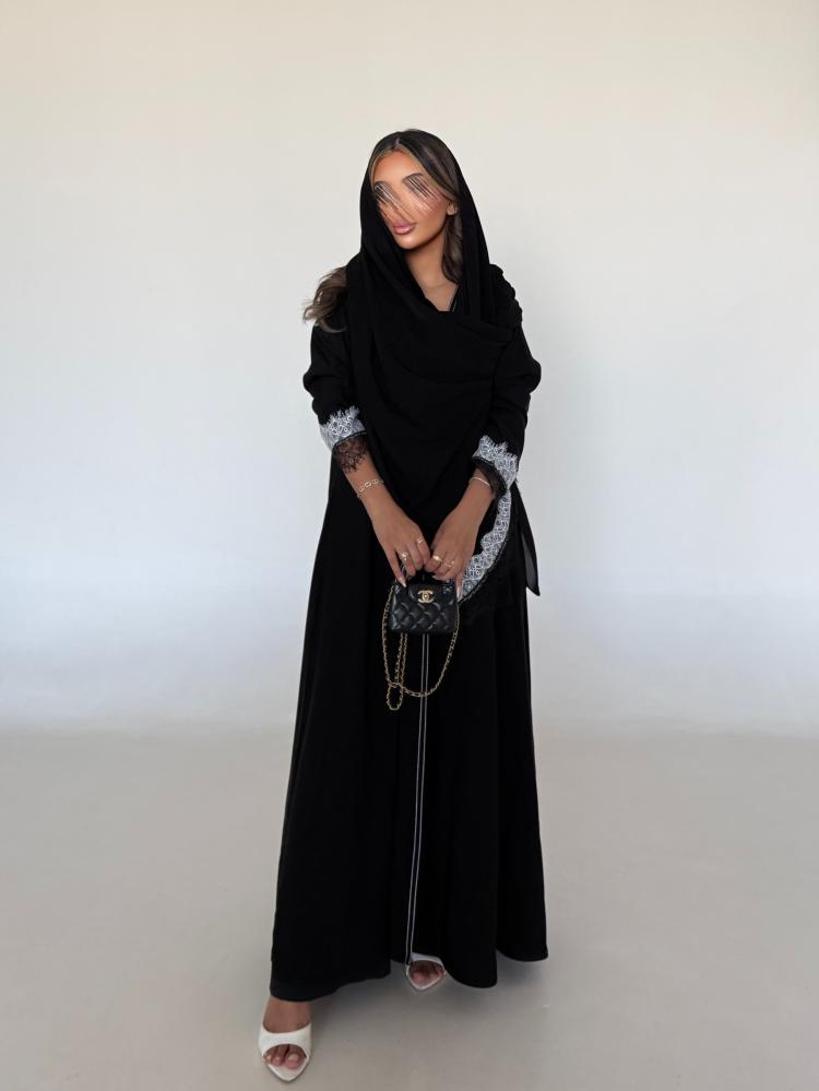W137 ABAYA