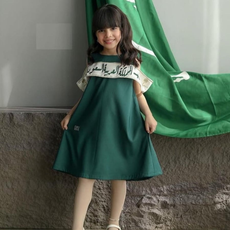 فستان اليوم الوطني السعودي , ملابس بتصاميم حصرية