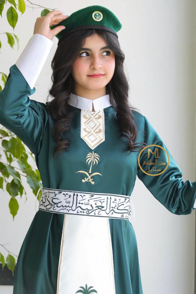 لبس اليوم الوطني عسكري بناتي