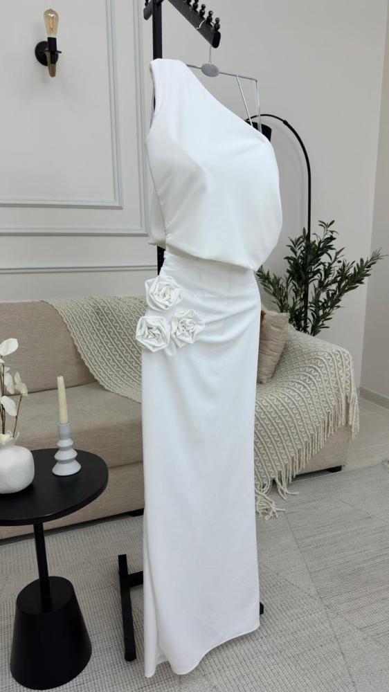 Dress and wool