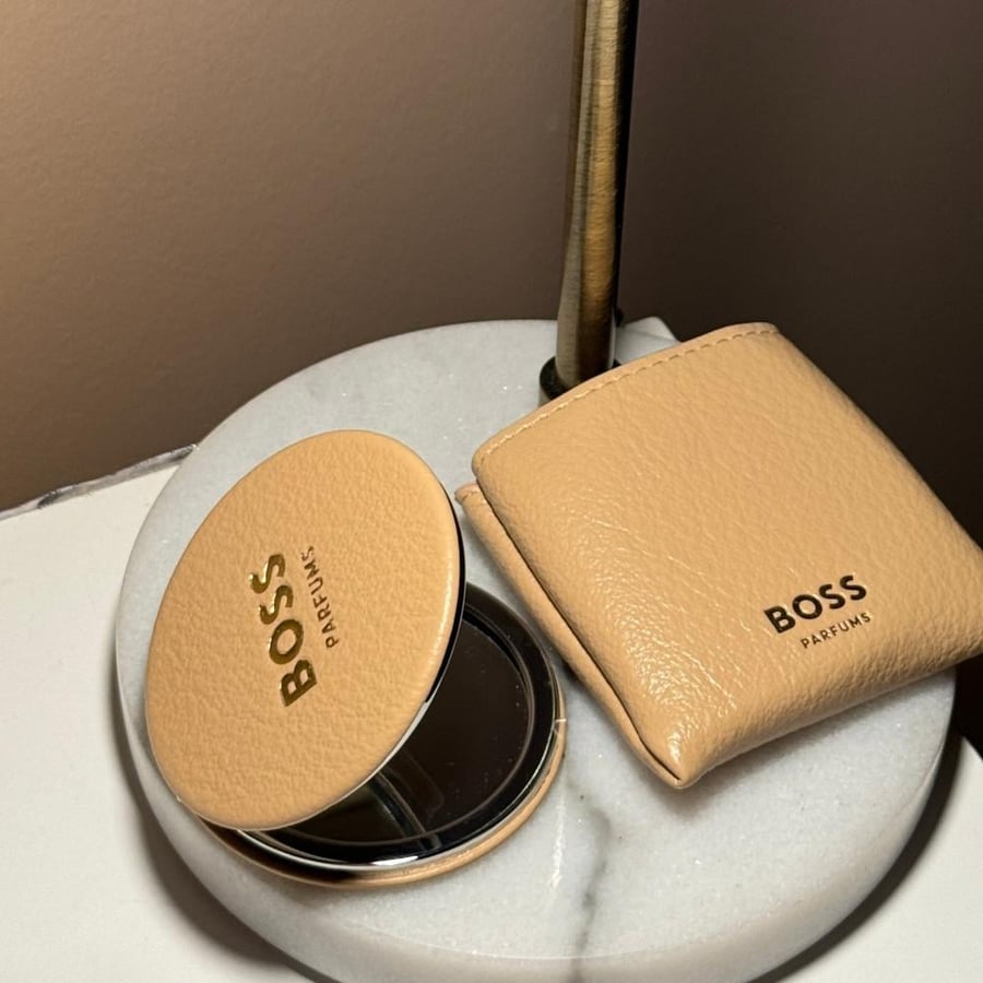 مرايا جلد boss مع حافظة